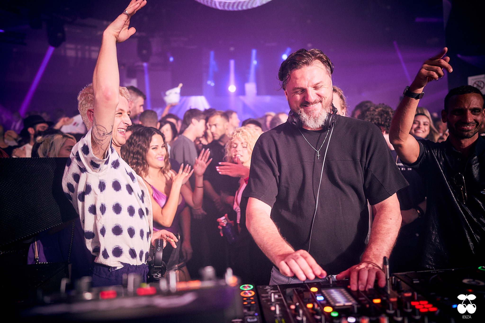 Solomun playing with denis sulta at Solomun +1
