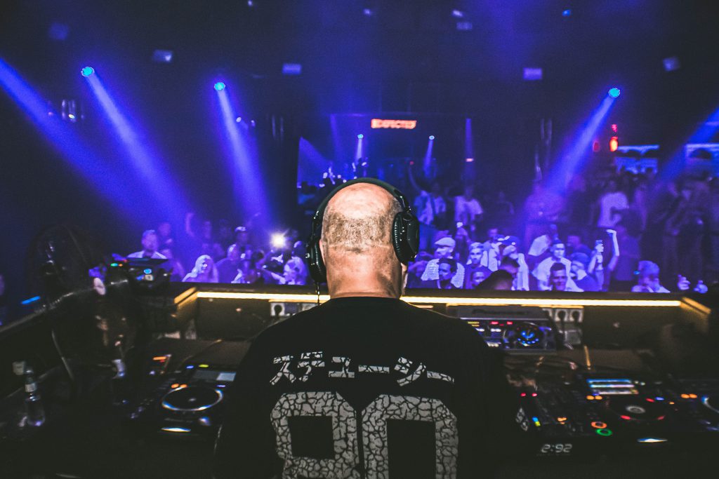 Fiestas en eden Ibiza, Defected records in the house