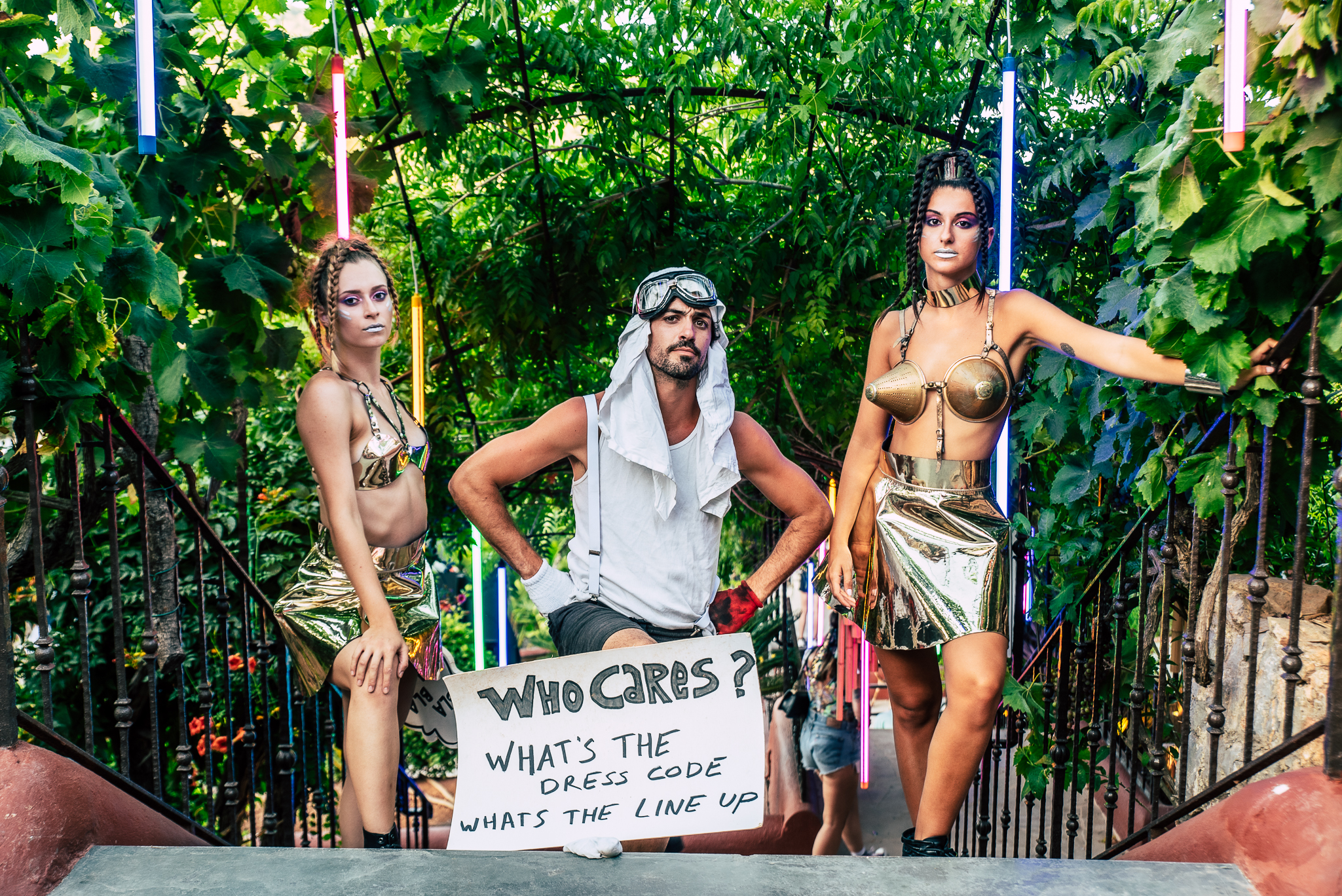 Tickets Who cares party, opening at cova santa