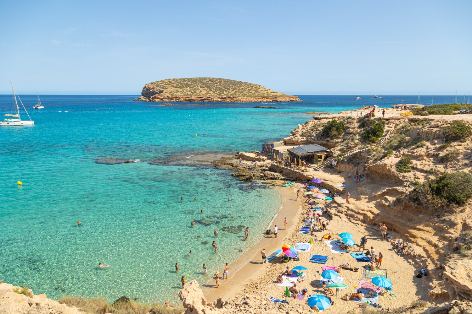 cala comte