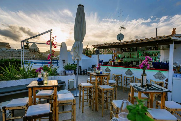 Tira Palla, Best Rooftop Bars In Ibiza, Ibiza tourism info