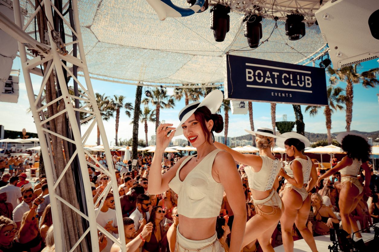 Tickets for Boat Club obeach 