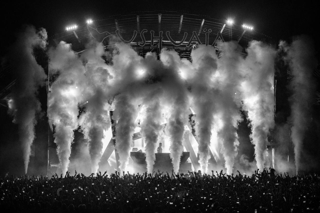 Show at Ushuaia Ibiza