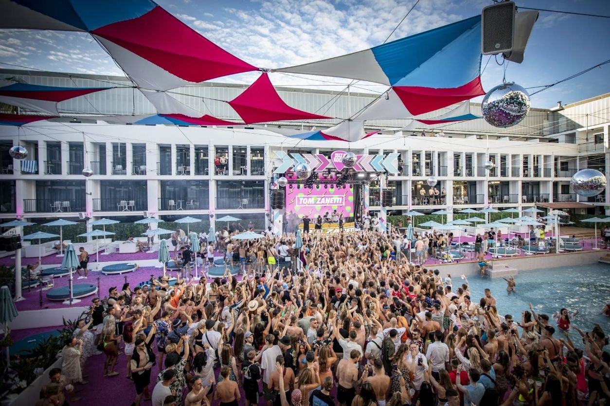 entradas fiesta piscina tom zanetti