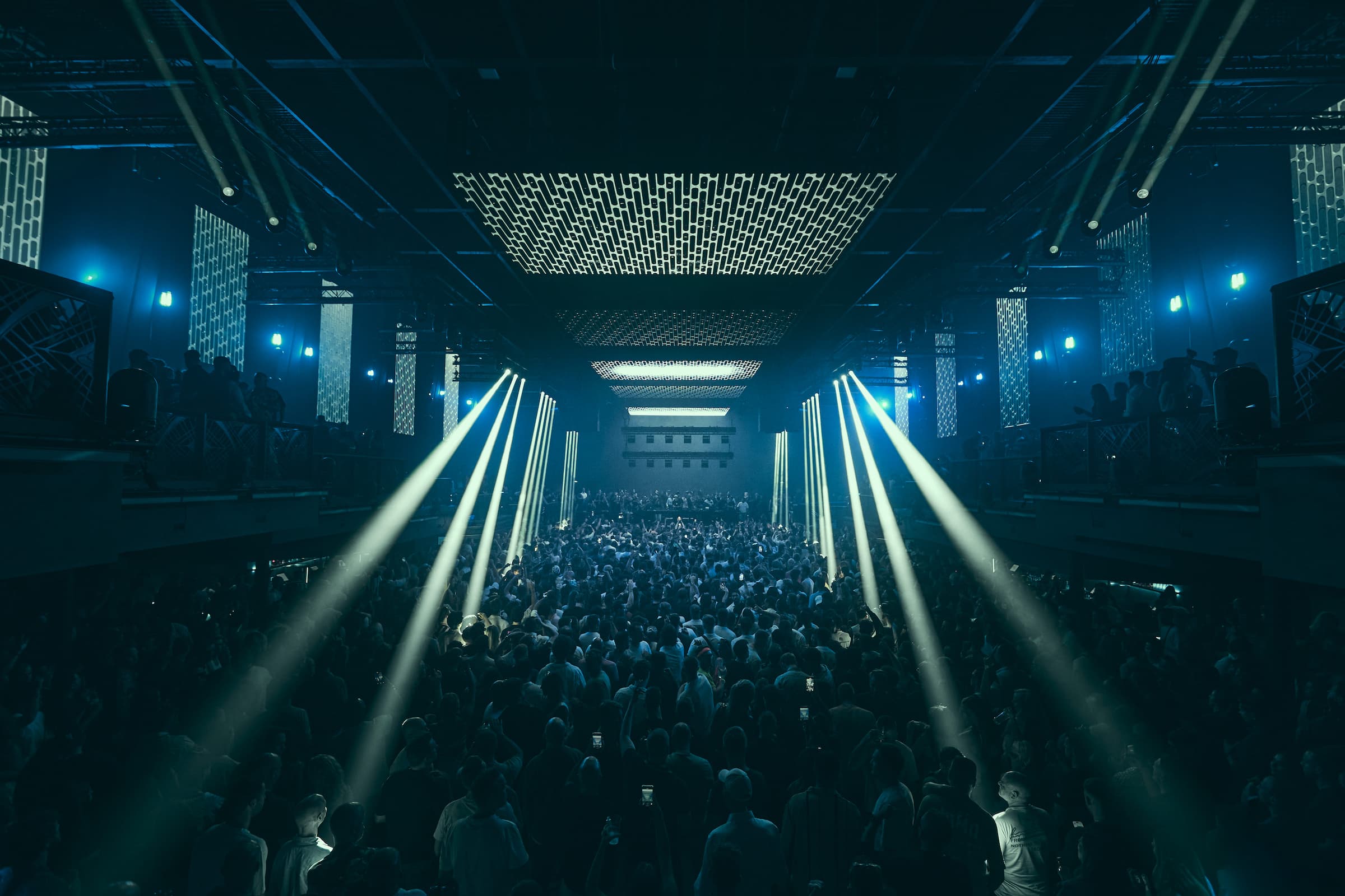 Full house at Universe
