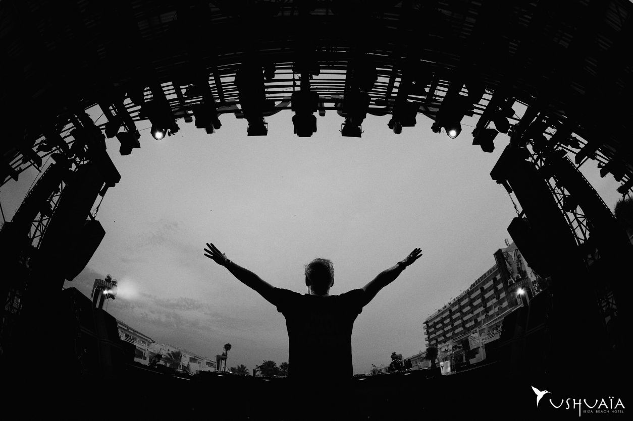 Amazing pic of Armin with open arms at Ushuaia Ibiza