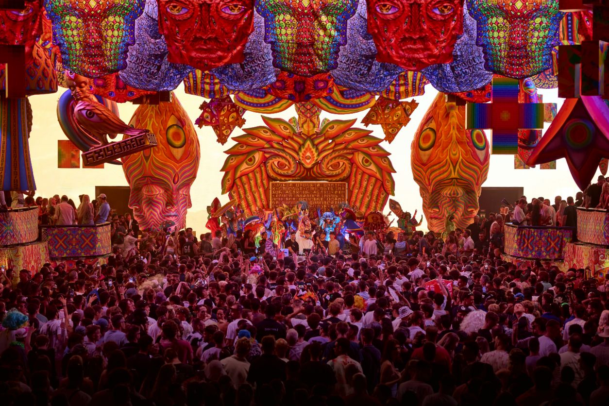 elrow in Ibiza 2026