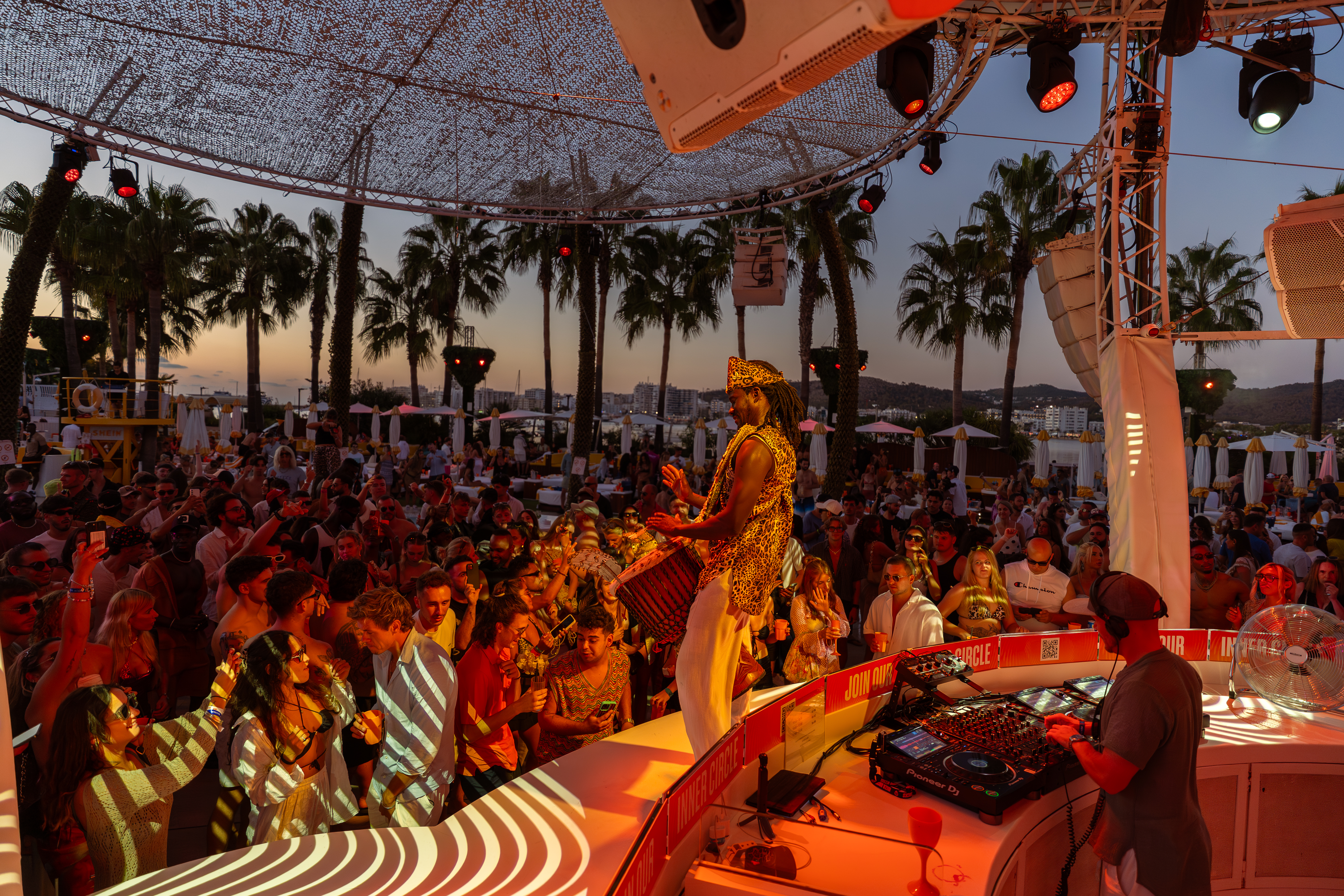 Live music Zuva O Beach