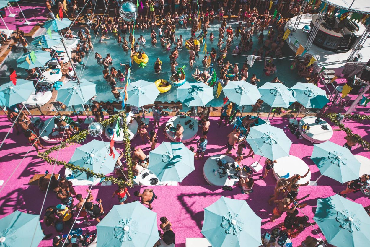 Applebum Pool Party Ibiza