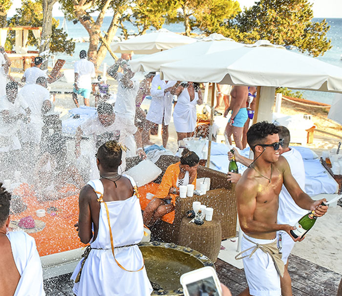 Nikki Beach Ibiza informacion and day parties open air